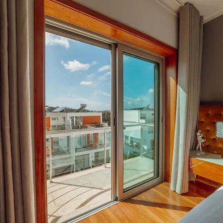 Pool & Cinema By Vacationy Villa *