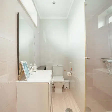 Pool & Cinema By Vacationy Porto