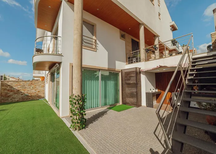 Villa Pool & Cinema By Vacationy Porto