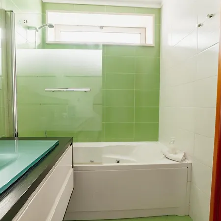 Pool & Cinema By Vacationy Villa *