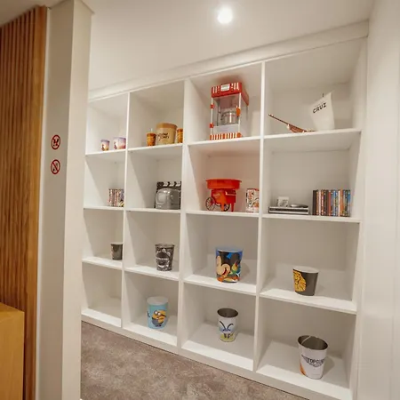 Villa Pool & Cinema By Vacationy Oporto