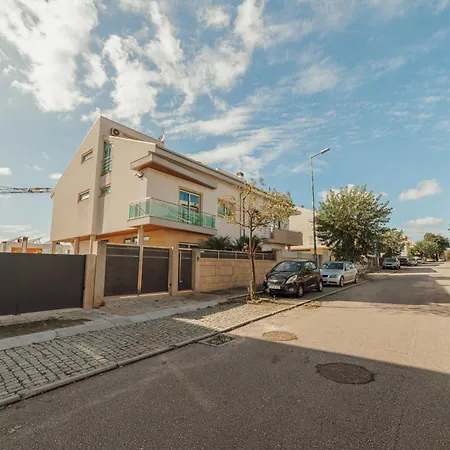 Pool & Cinema By Vacationy וילה פורטו