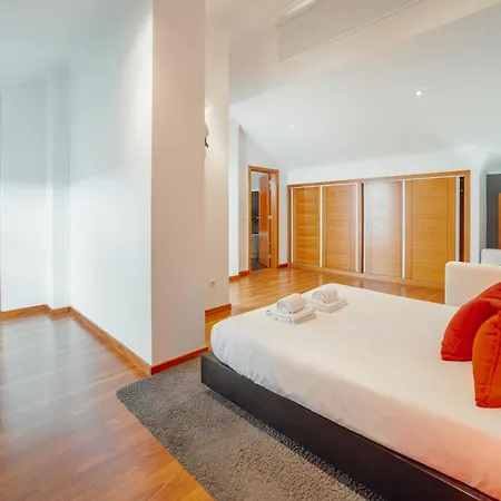 Villa Pool & Cinema By Vacationy Oporto
