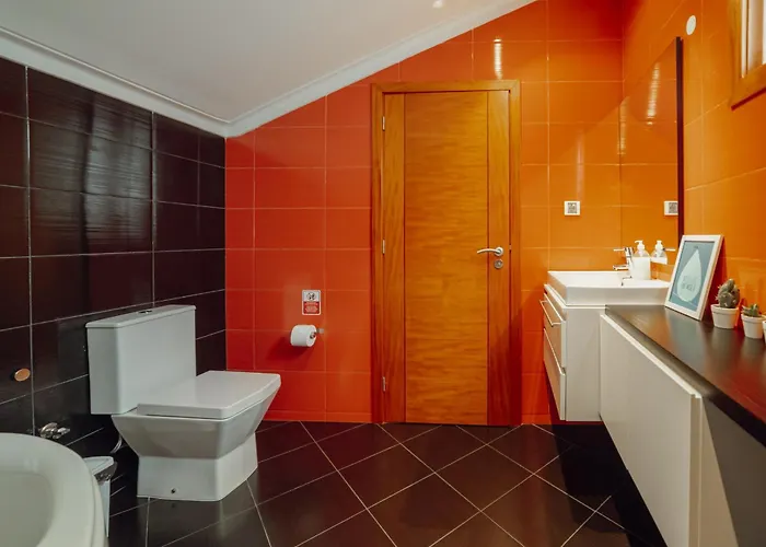 Pool & Cinema By Vacationy *