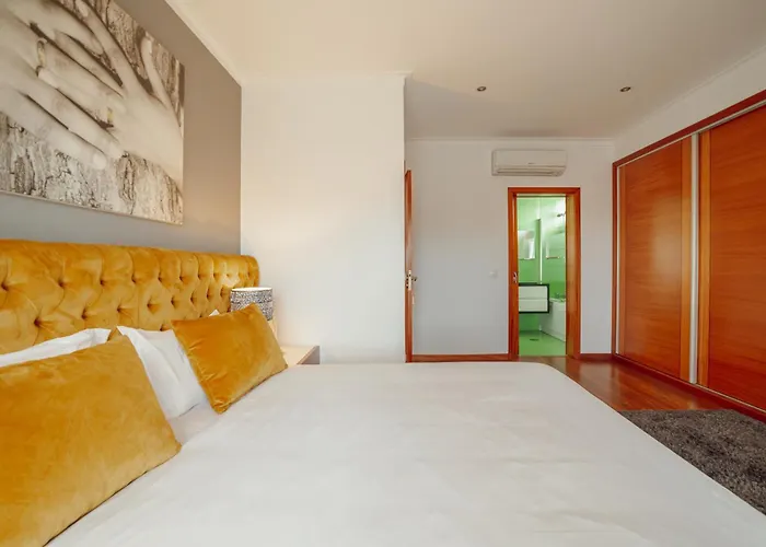 Pool & Cinema By Vacationy 波尔图