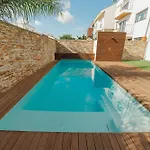 Pool & Cinema By Vacationy