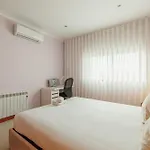 Villa Pool & Cinema By Vacationy *