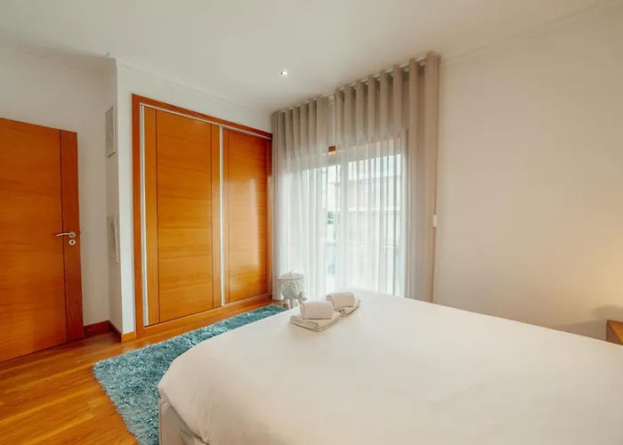 Pool & Cinema By Vacationy * بورتو