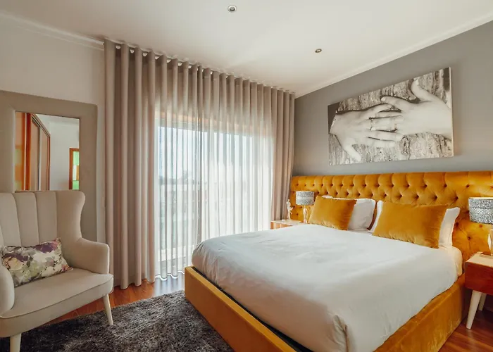 Pool & Cinema By Vacationy Villa Porto